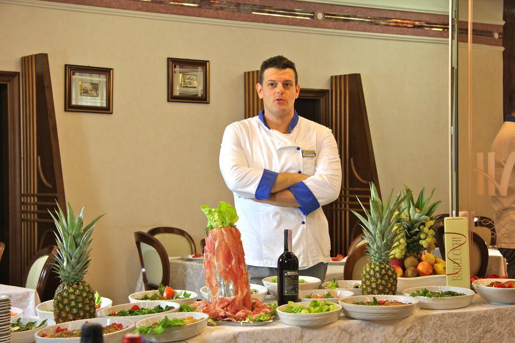 Hotel Vienna Ostenda E Ristorante Il Danubio Ріміні Екстер'єр фото
